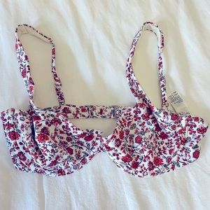 Abercrombie bikini top- size M
